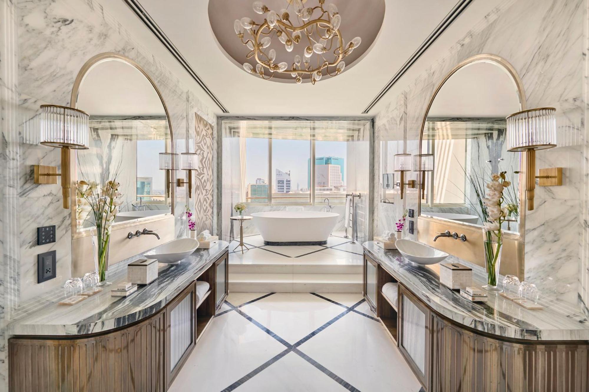 Mandarin Oriental Al Faisaliah, ריאד מראה חיצוני תמונה Bathroom
