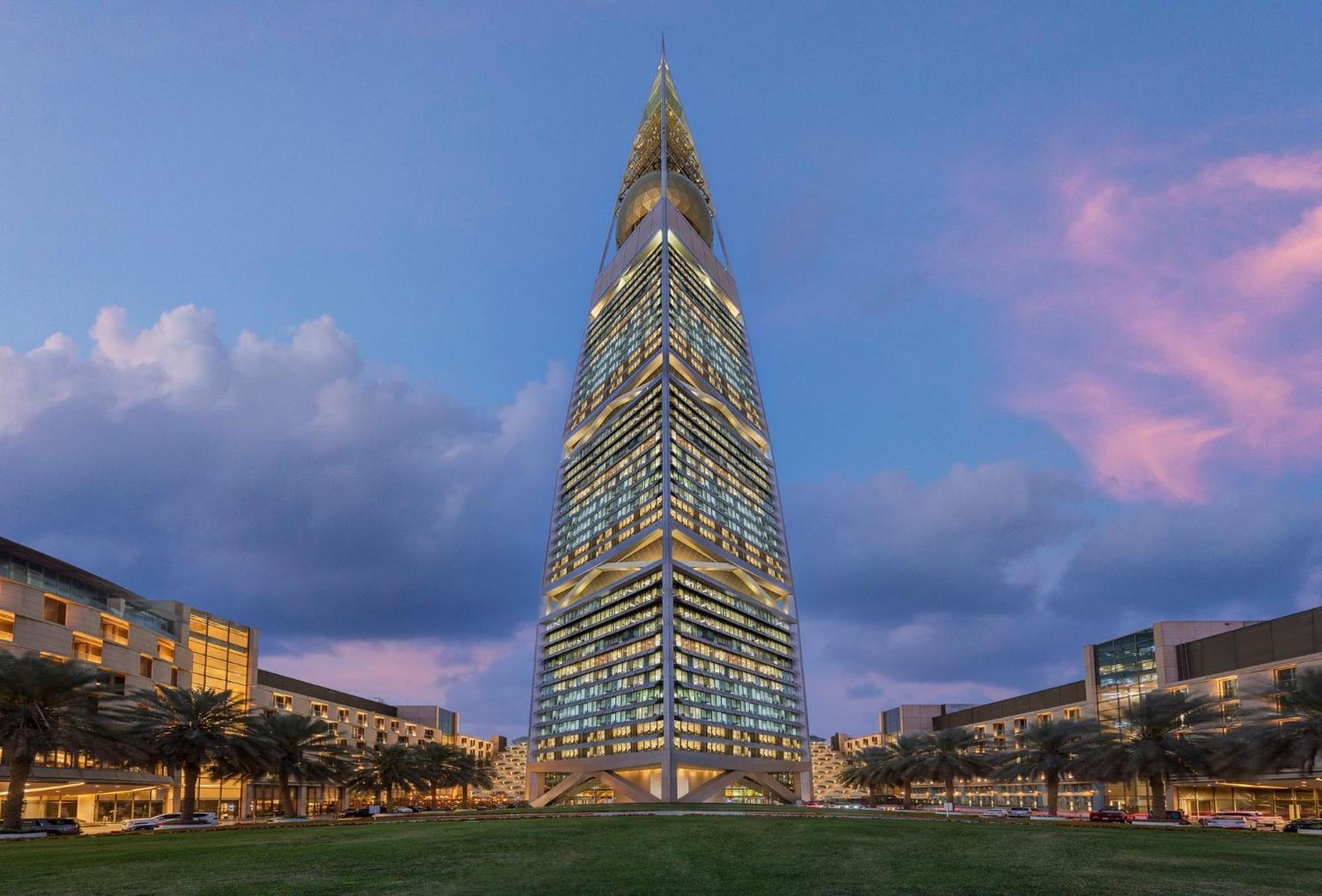 Mandarin Oriental Al Faisaliah, ריאד מראה חיצוני תמונה The Ritz-Carlton, DIFC