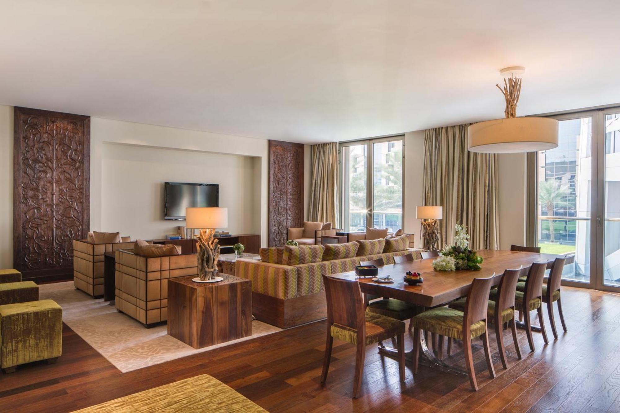 Mandarin Oriental Al Faisaliah, ריאד מראה חיצוני תמונה A suite at the hotel