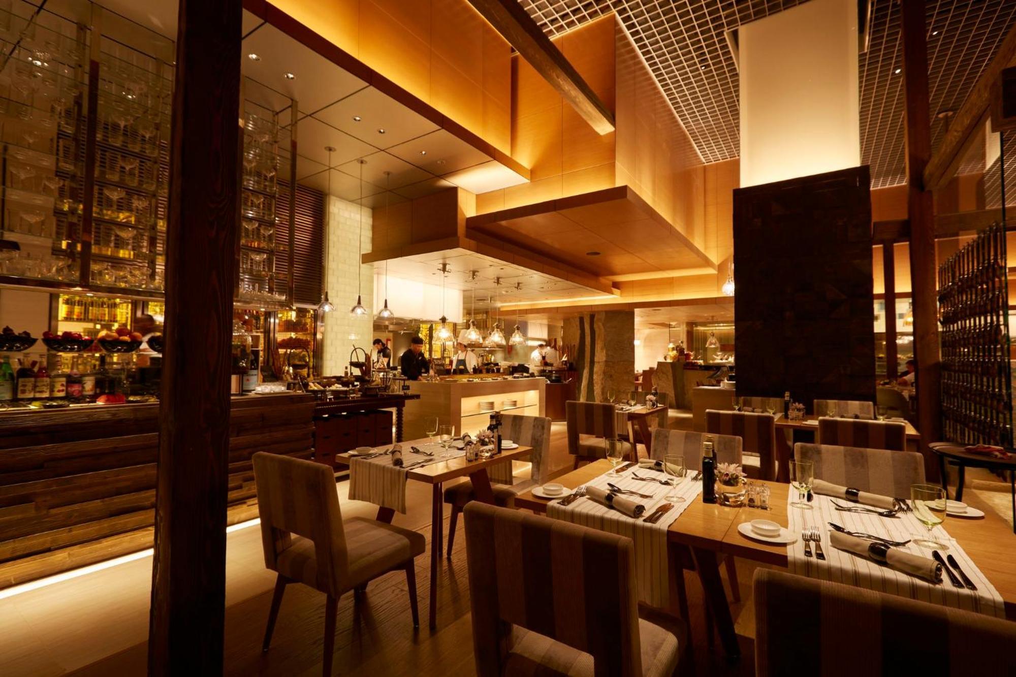 Mandarin Oriental Al Faisaliah, ריאד מראה חיצוני תמונה Interior of the restaurant